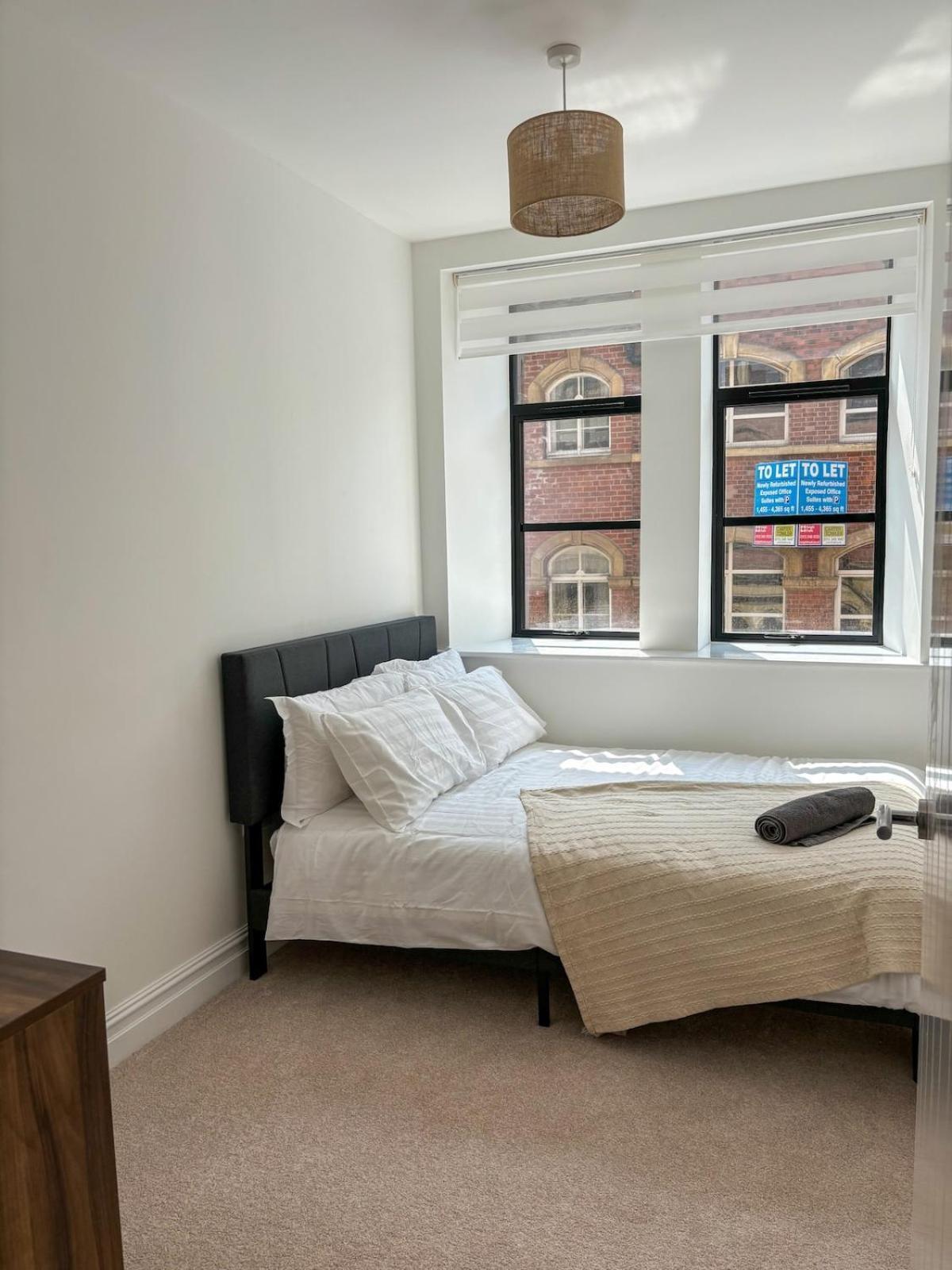 Apartment Modern -2 Min Walk From Station