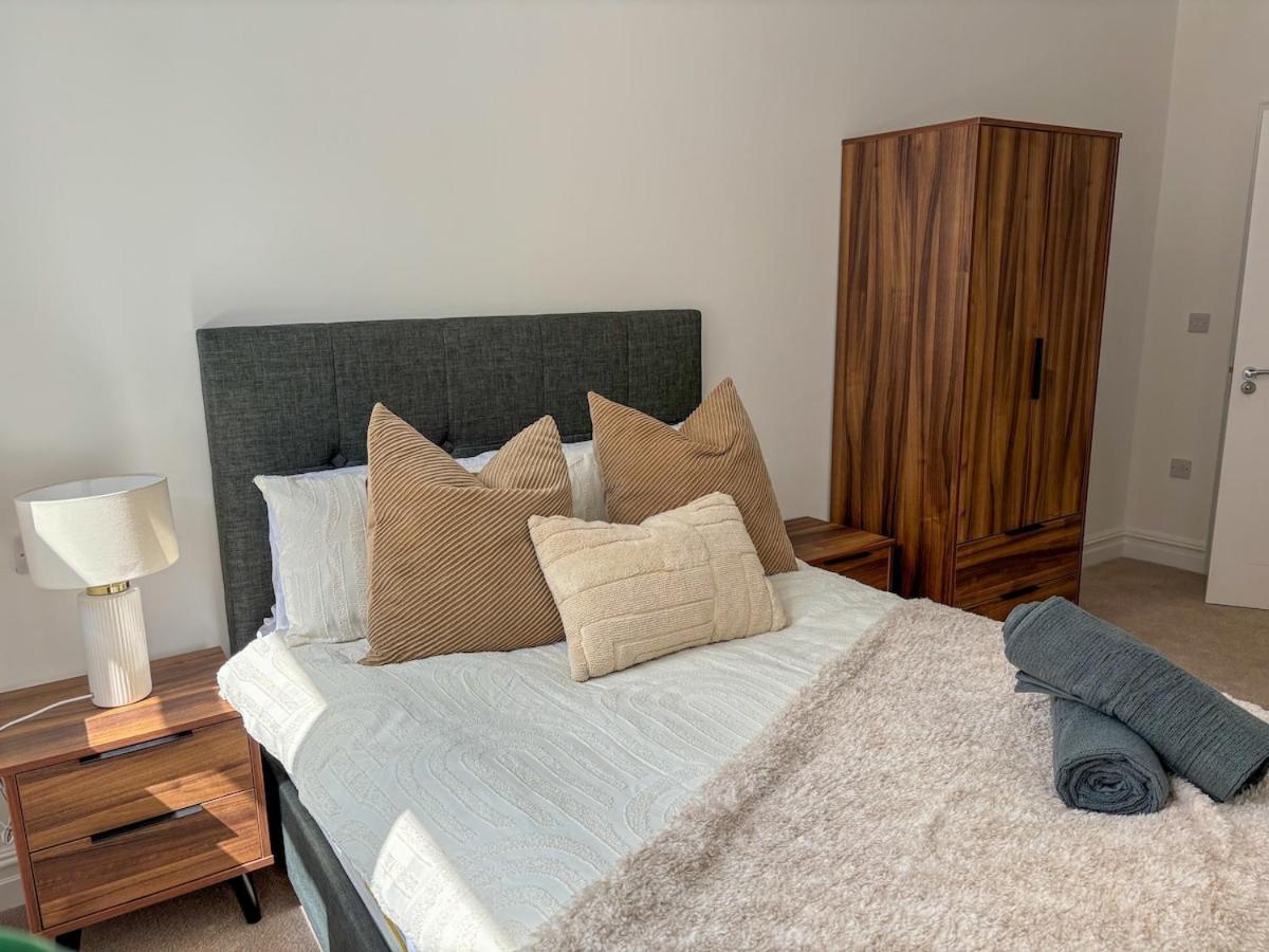 Apartment Modern -2 Min Walk From Station